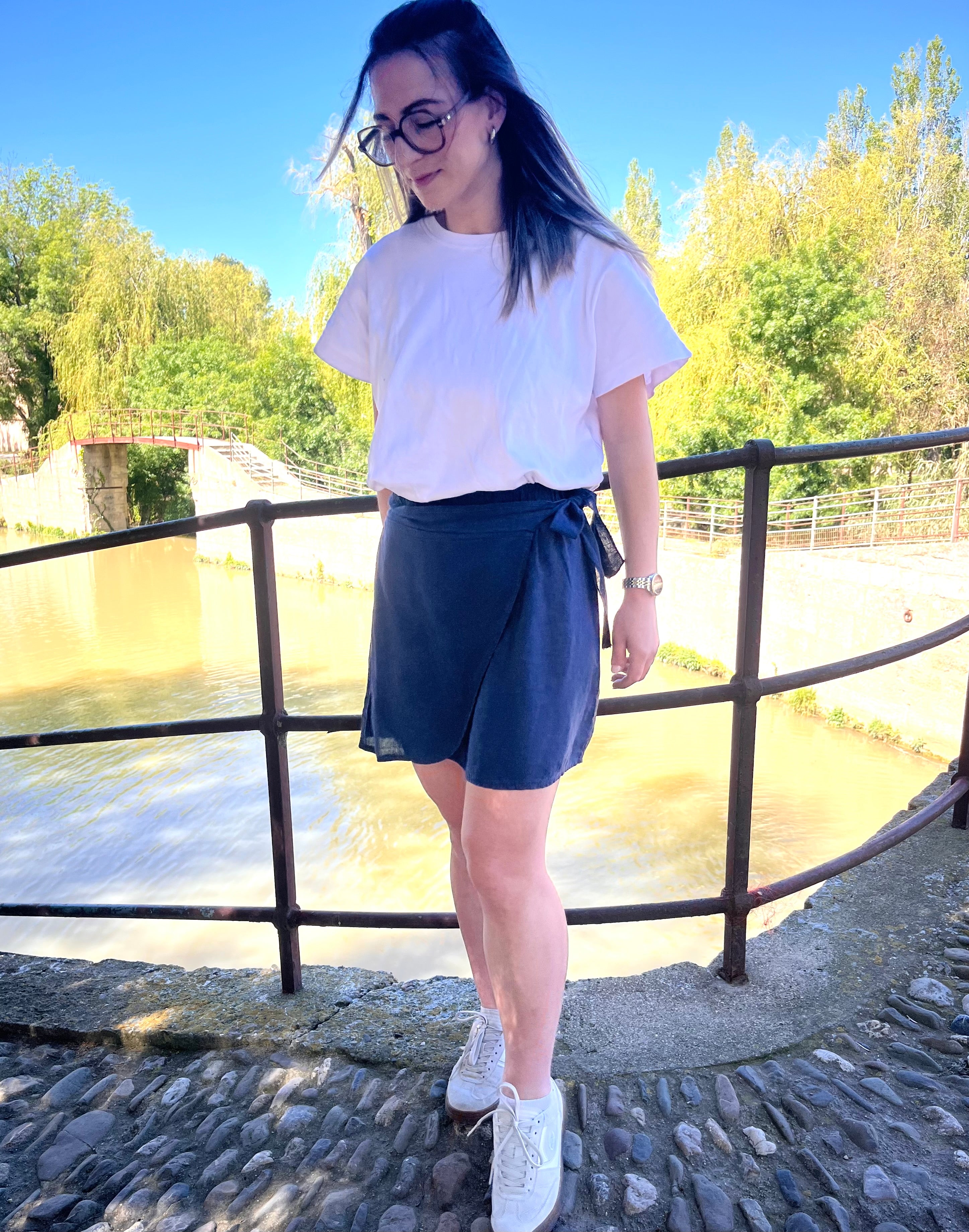 Jupe bleue marine Romane